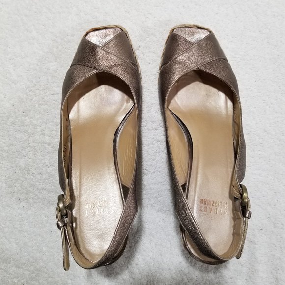 Stuart Weitzman gold metallic leather shoes - Picture 3 of 7